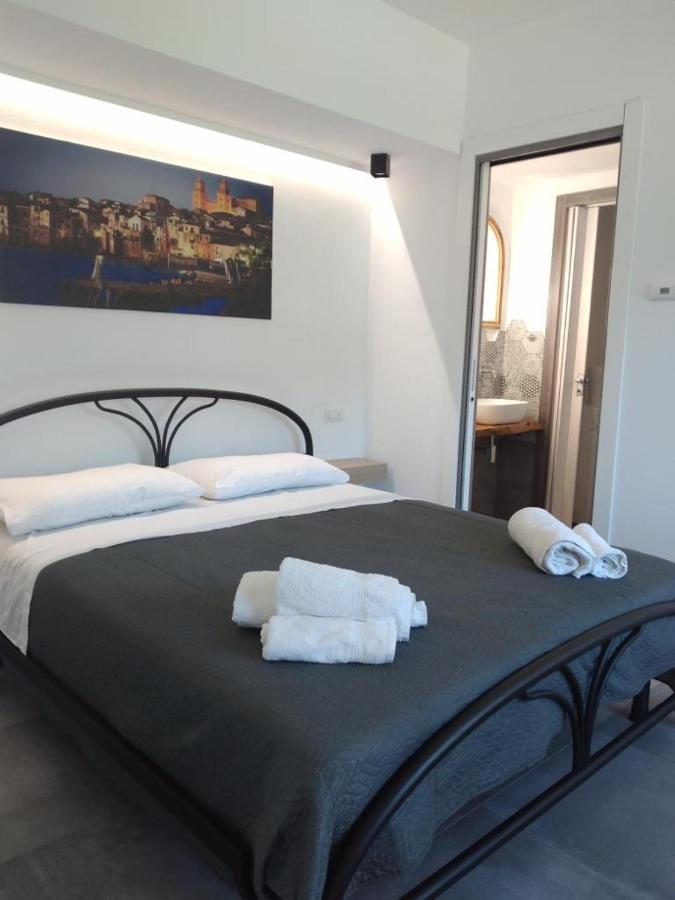 Holiday Apartment Villa Camilla Cefalù Exteriör bild